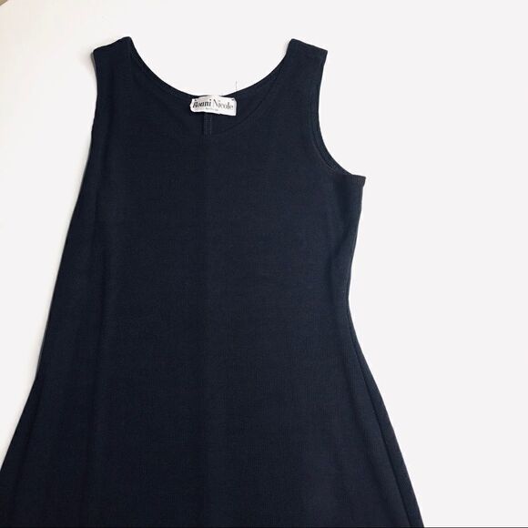 Ronni Nicole Skirt Set - Red Long Sleeve Blazer, Black Sleeveless Dress - Picture 11 of 12